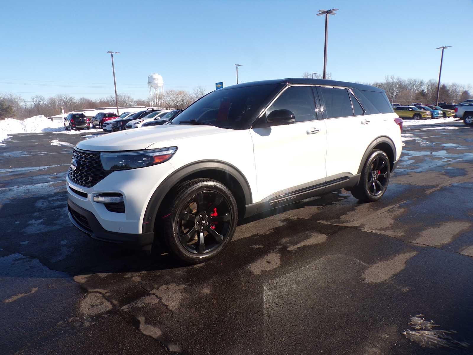2021 Ford Explorer ST photo 7