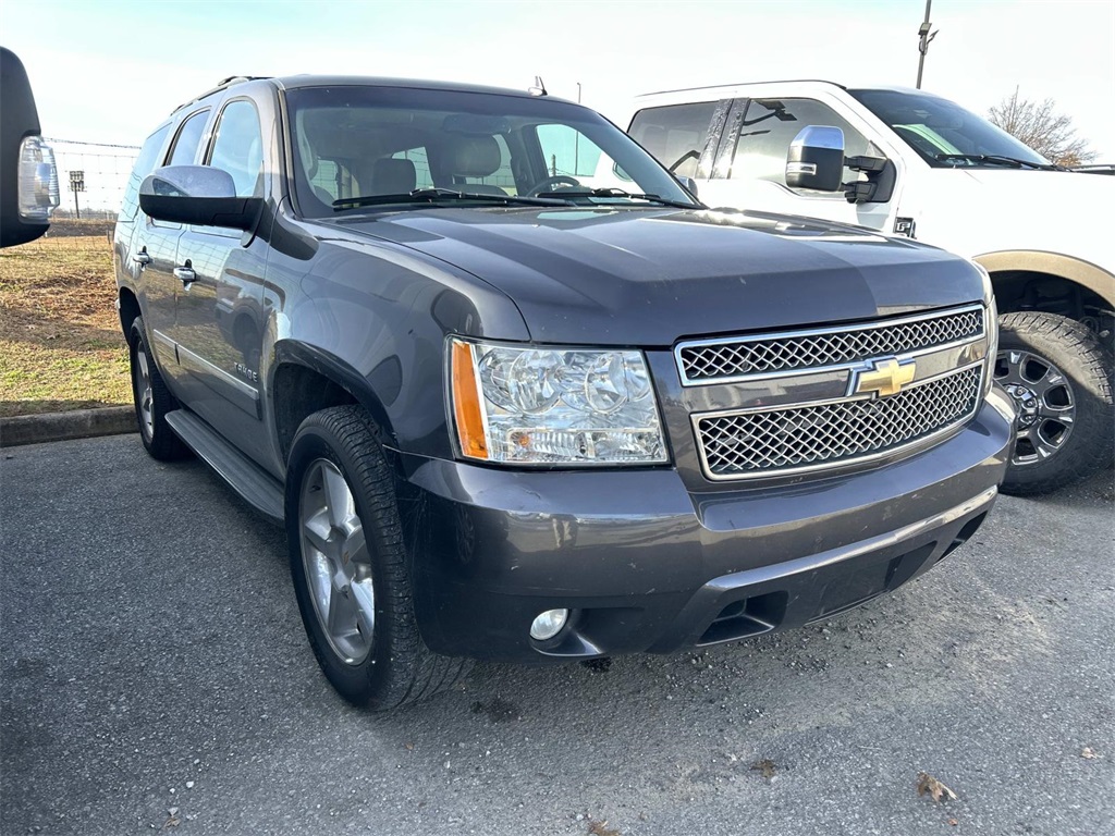 2011 Chevrolet Tahoe LTZ's photo