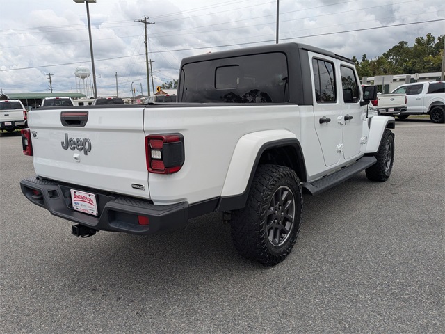 2020 Jeep Gladiator Overland photo 3