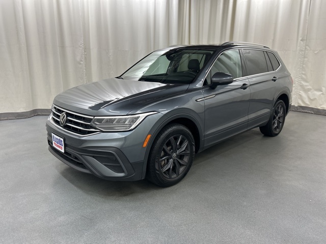 2022 Volkswagen Tiguan SE photo 2
