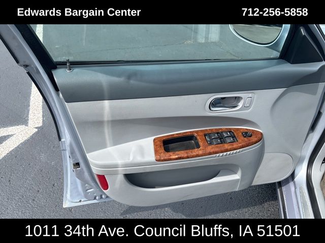 2005 Buick LaCrosse CXL photo 13