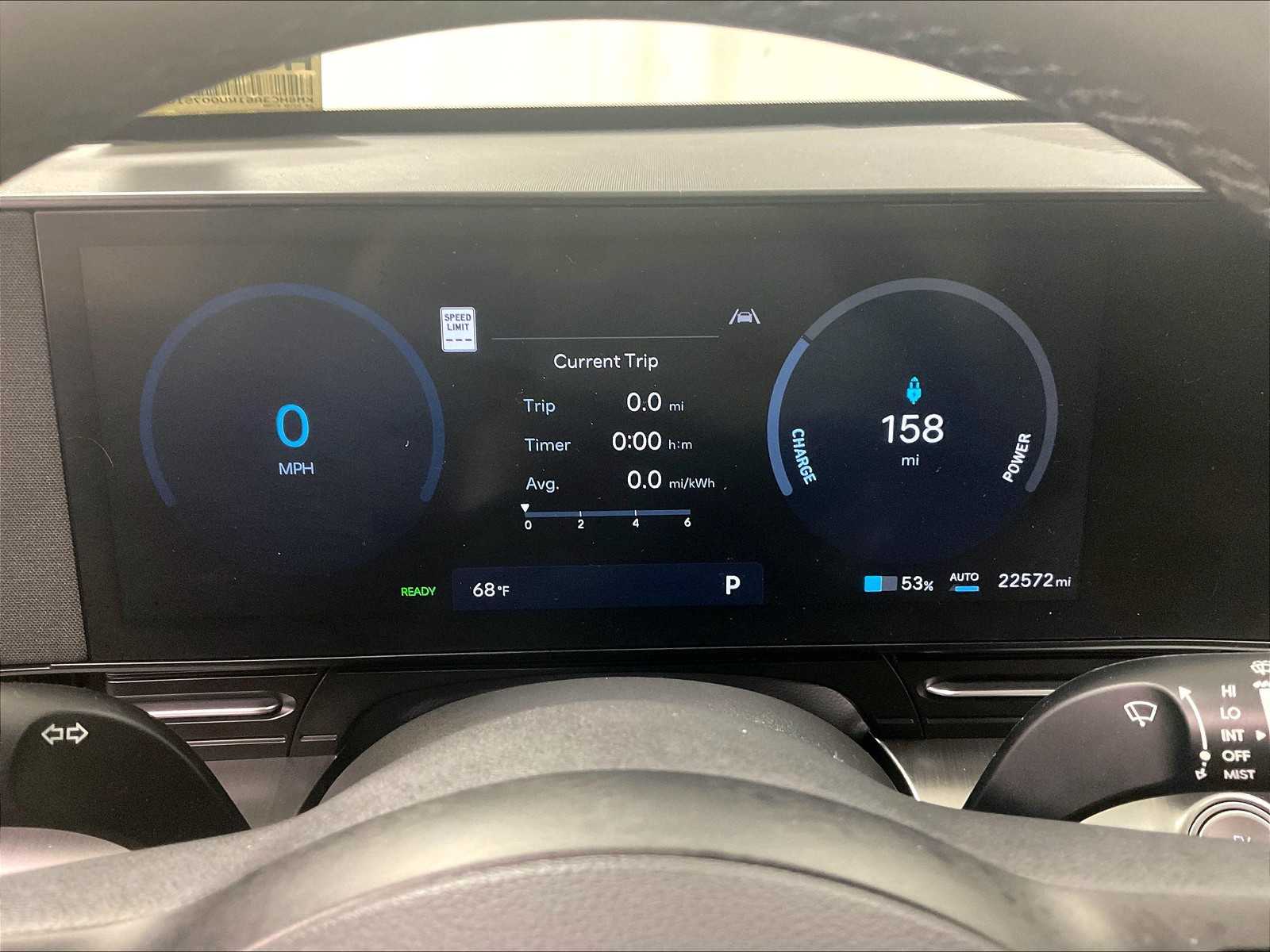 2024 Hyundai Kona Electric SEL photo 25