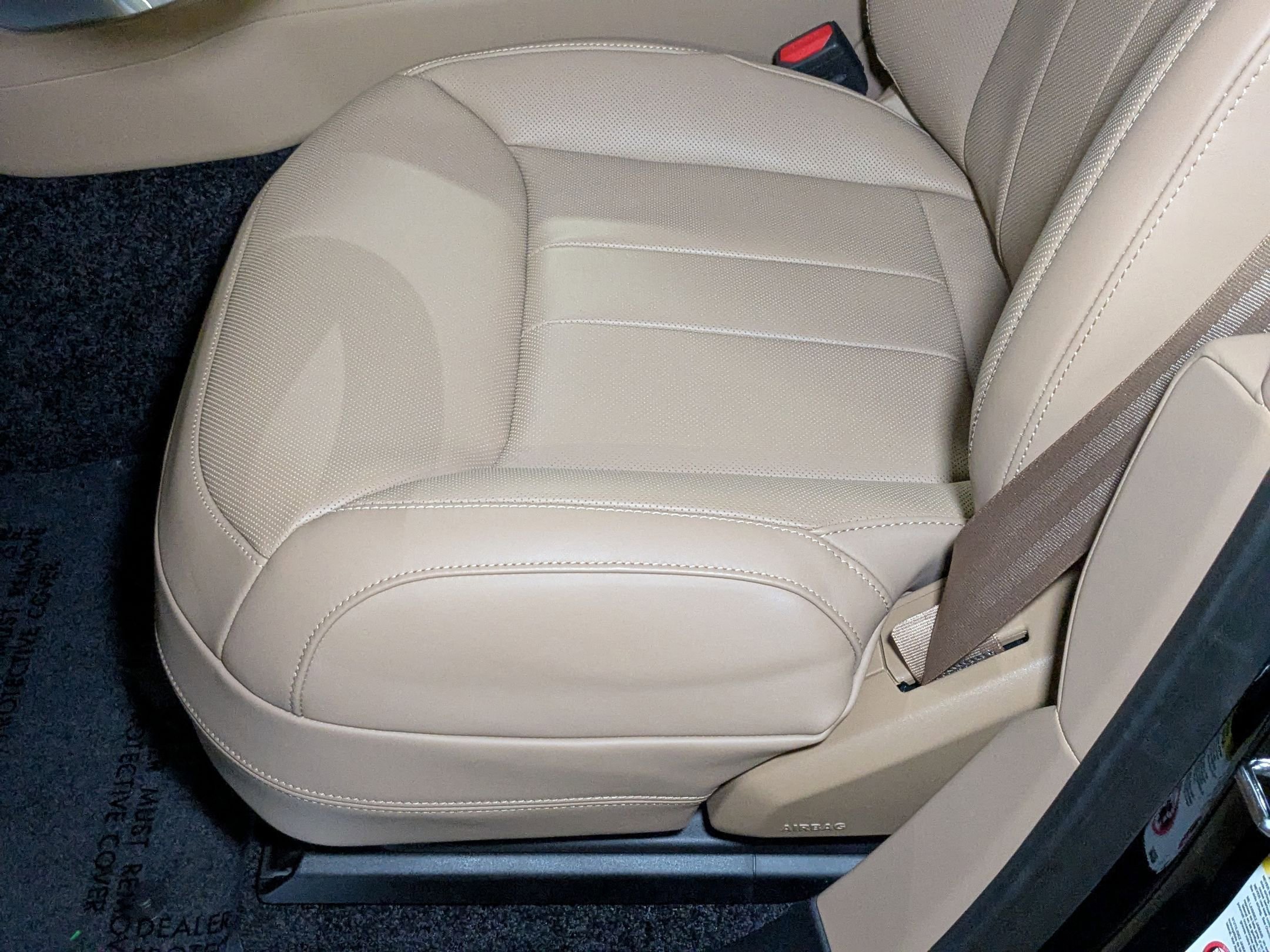 2025 Land Rover Range Rover SE photo 4