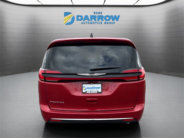 2026 Chrysler Pacifica photo 3