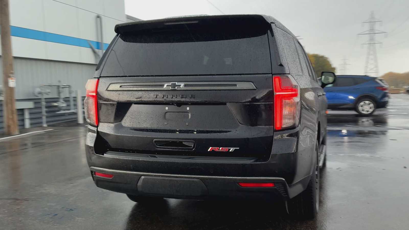 2021 Chevrolet Tahoe RST photo 2