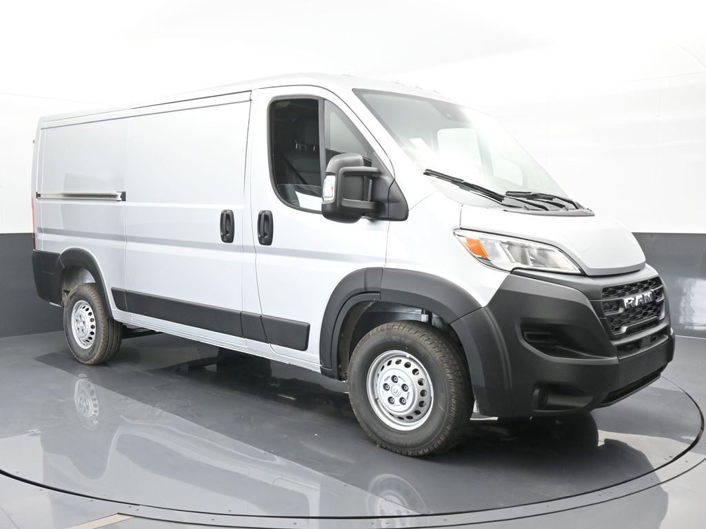2025 Ram ProMaster 1500 Tradesman photo 2