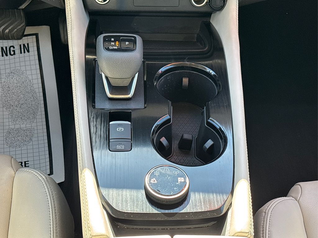 2023 Nissan Rogue SL photo 22