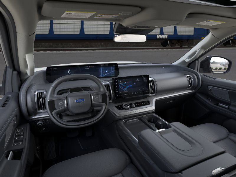 2025 Ford Expedition Platinum photo 7