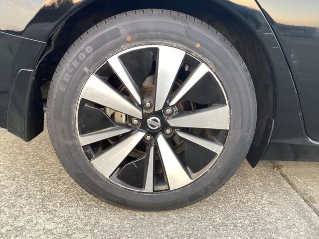 2021 Nissan Altima 2.5 SL photo 9