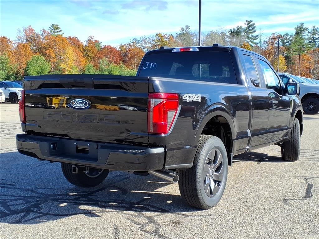 2025 Ford F-150 STX photo 4