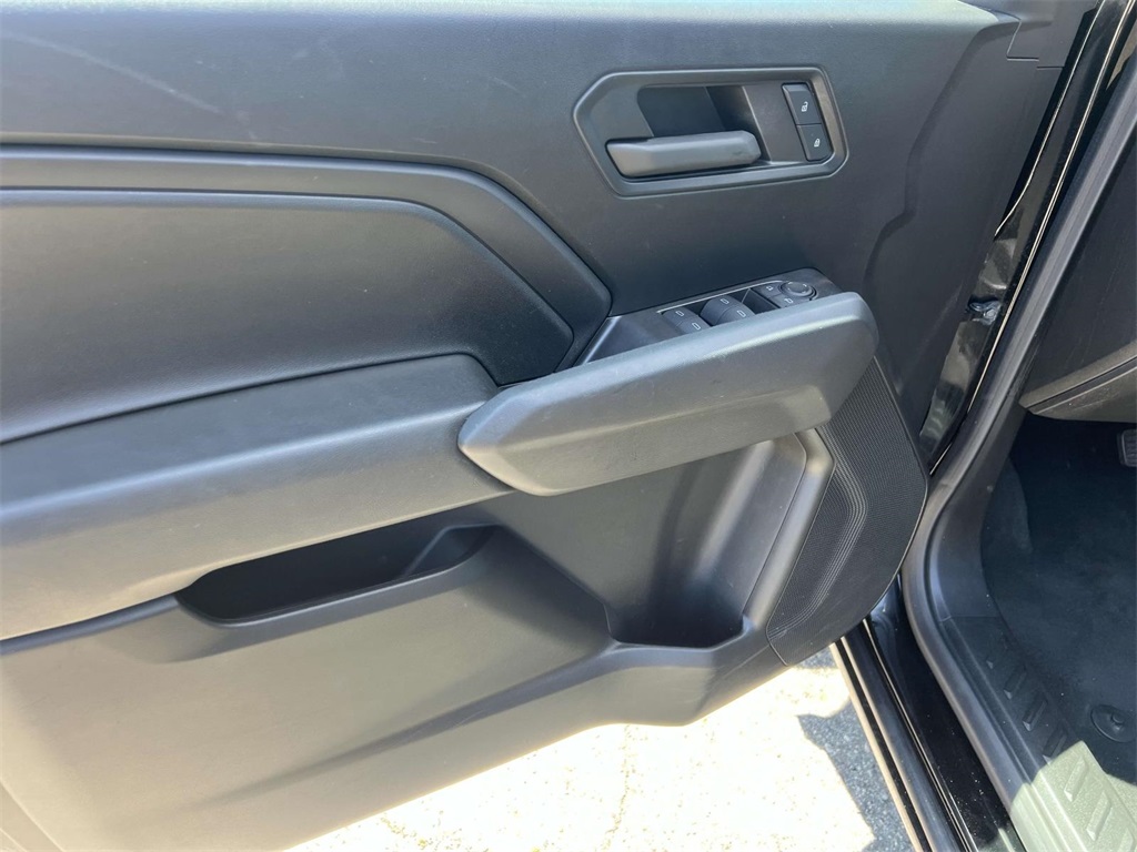 2024 Chevrolet Colorado Work Truck photo 12