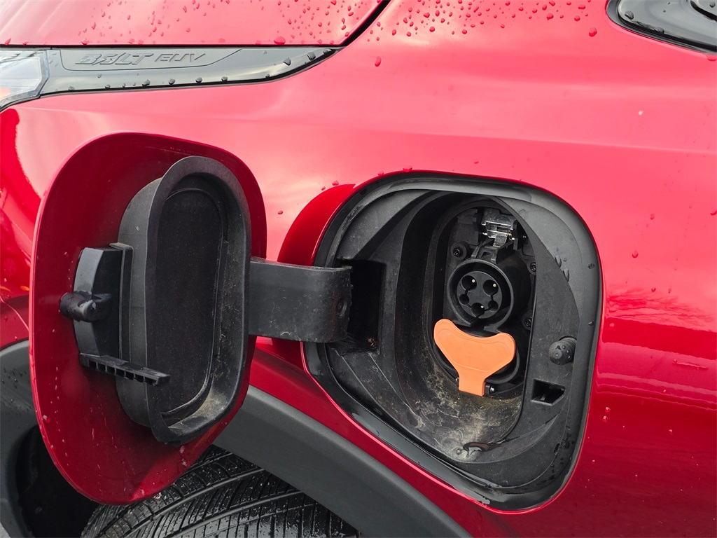 2023 Chevrolet Bolt EUV Premier photo 3