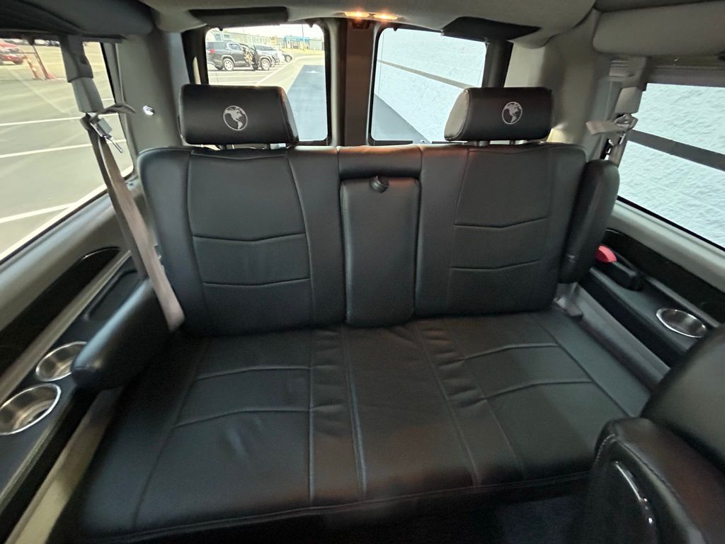 2021 Chevrolet Express LS photo 25