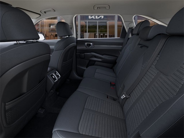2025 Kia Sorento LX photo 17