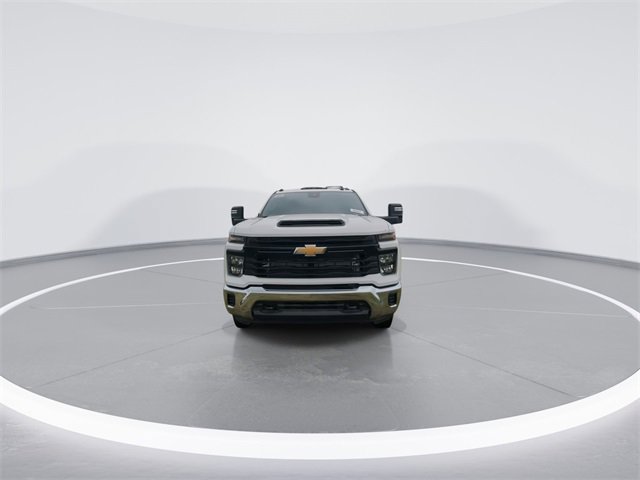 2025 Chevrolet Silverado 3500HD Work Truck photo 3