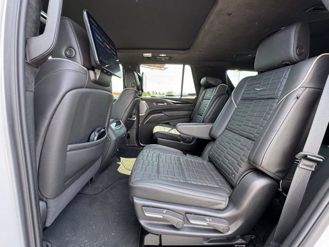 2024 Cadillac Escalade V-Series photo 32