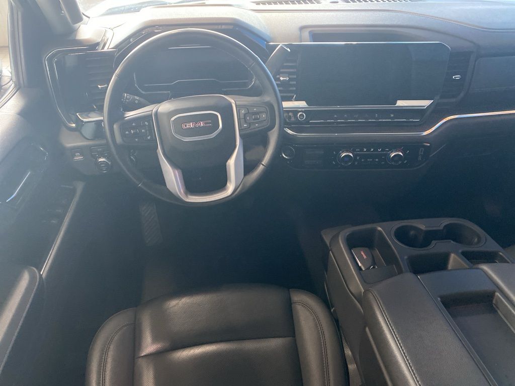 2025 Gmc Sierra 1500 SLT photo 4