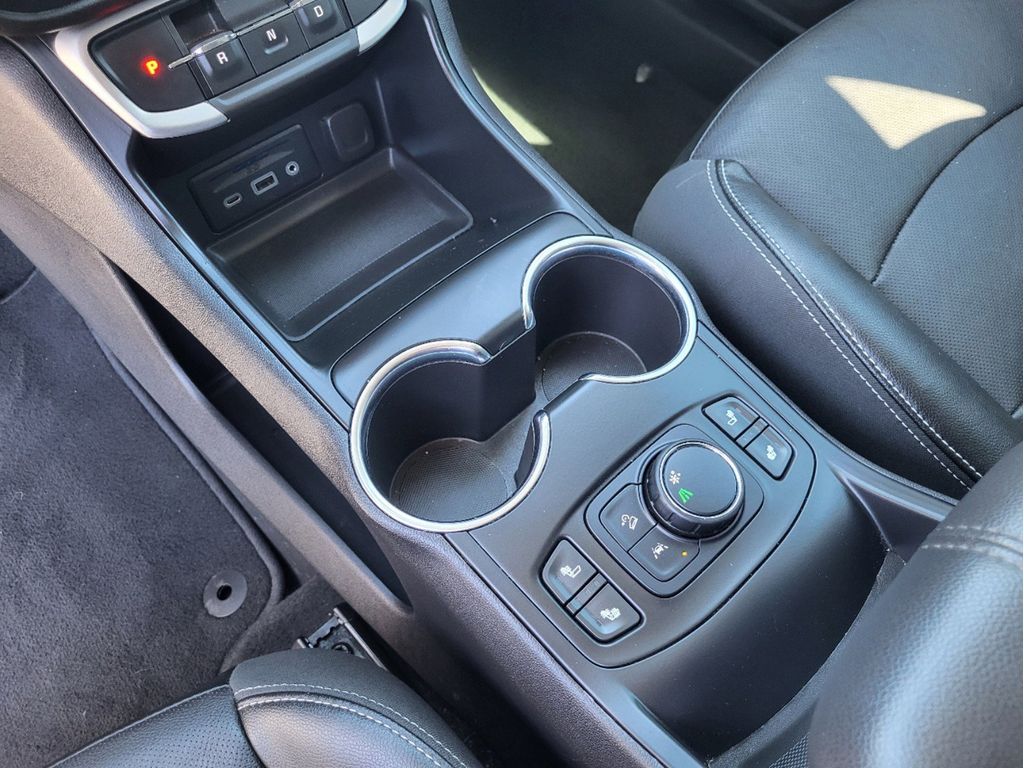 2023 Gmc Terrain SLT photo 17