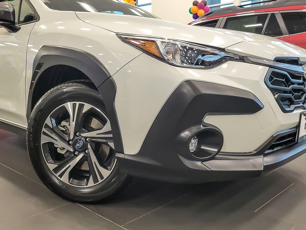 2025 SUBARU CROSSTREK - Image 2