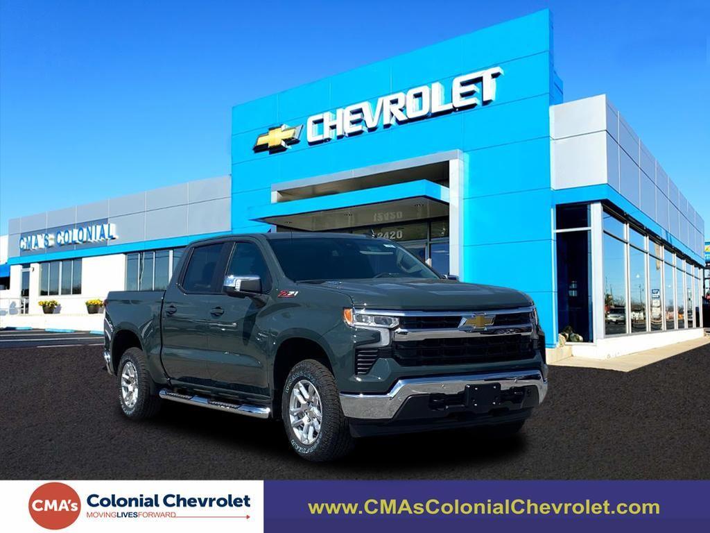 2025 Chevrolet Silverado LT's photo