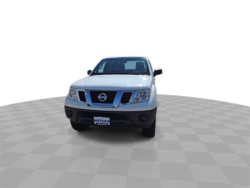 2014 Nissan Frontier S photo 3