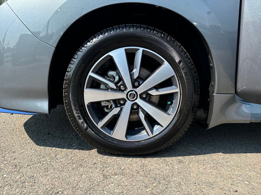 2020 Nissan Leaf Plus photo 21