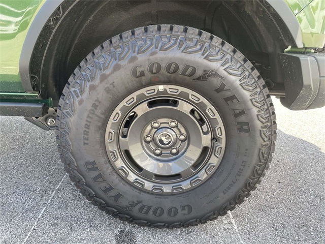 2025 Ford Bronco Badlands photo 3