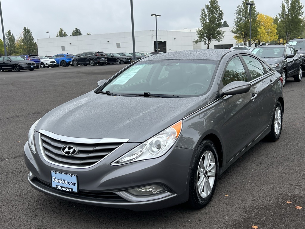 2013 Hyundai Sonata GLS photo 3