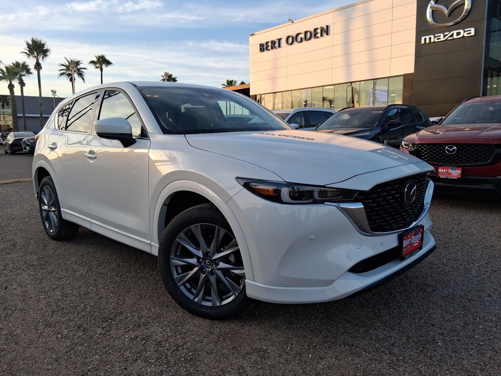 2025 Mazda CX-5 S Premium Plus package's photo