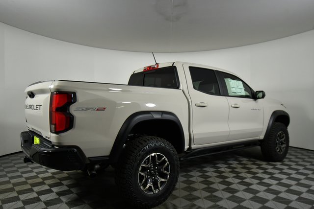 2026 Chevrolet Colorado ZR2 photo 9