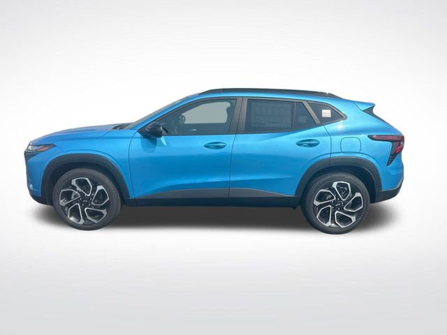 2025 Chevrolet Trax photo 2