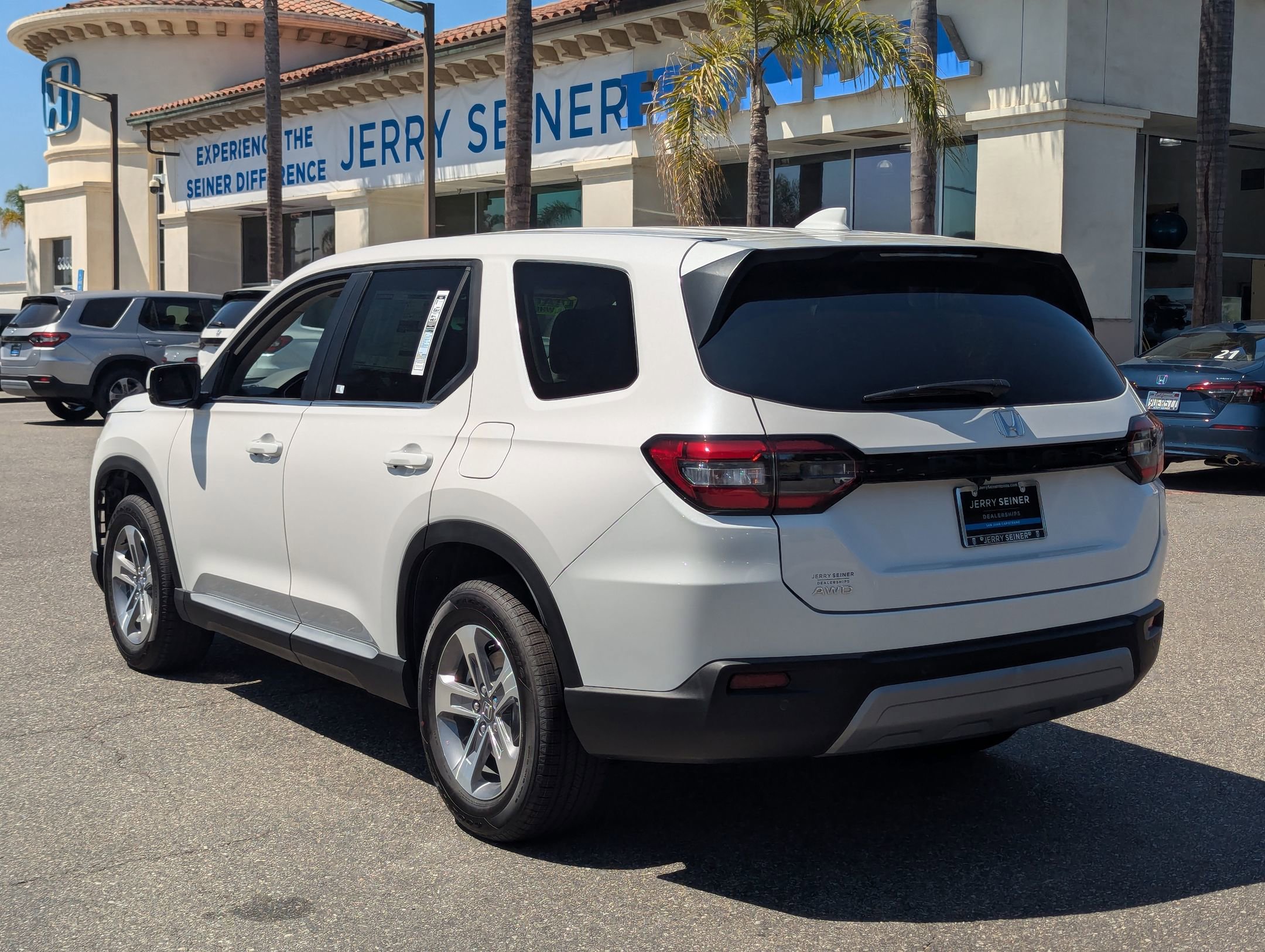 2025 Honda Pilot EX-L photo 3