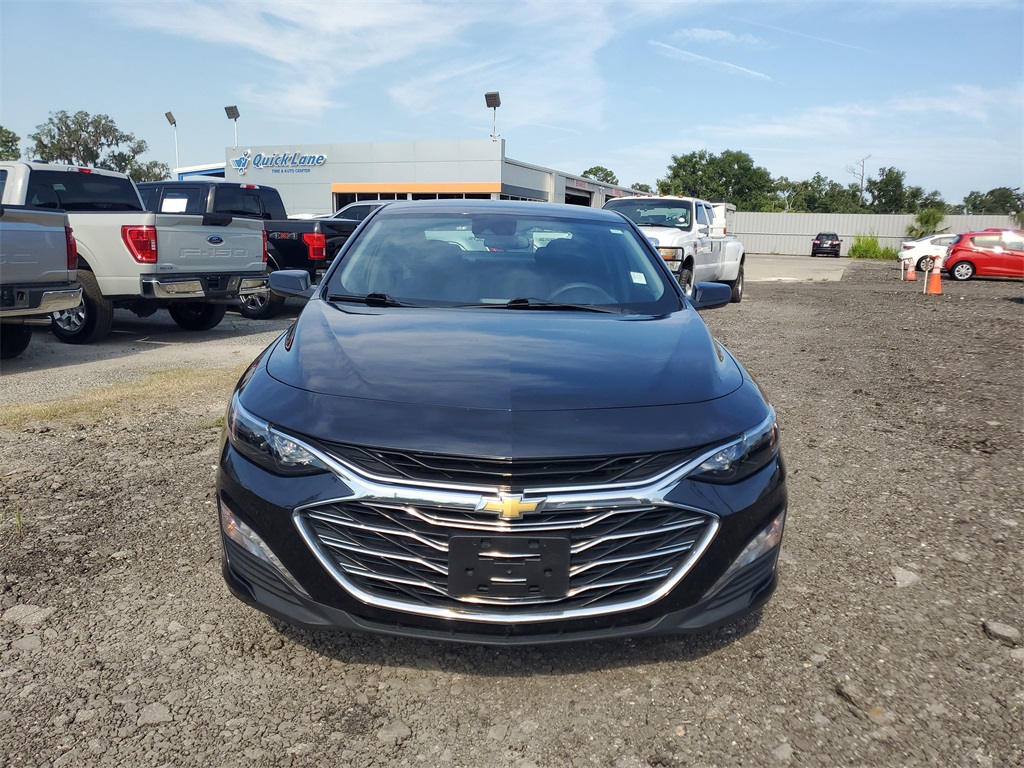 2023 Chevrolet Malibu 1LT photo 4