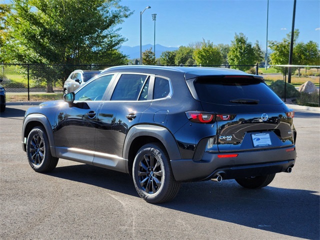 2025 Mazda CX-50 2.5 S Preferred photo 3
