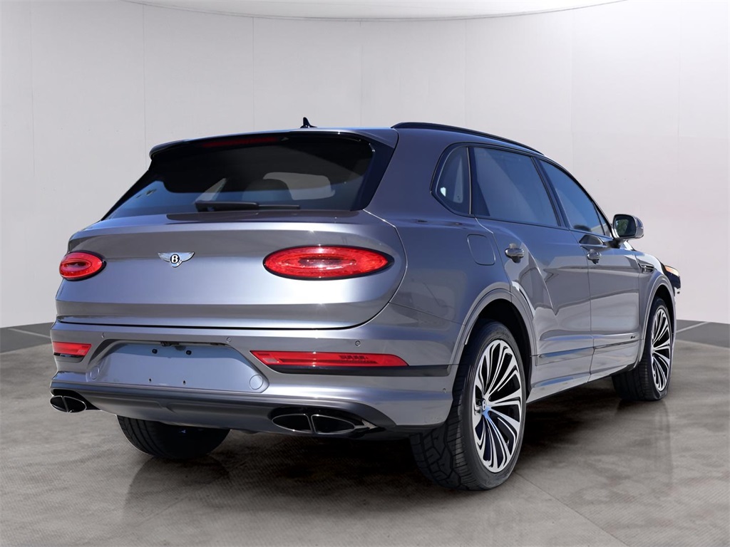 2023 Bentley Bentayga EWB Azure photo 4