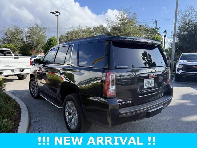 Used 2020 Carbon Black Metallic GMC SLT image 3