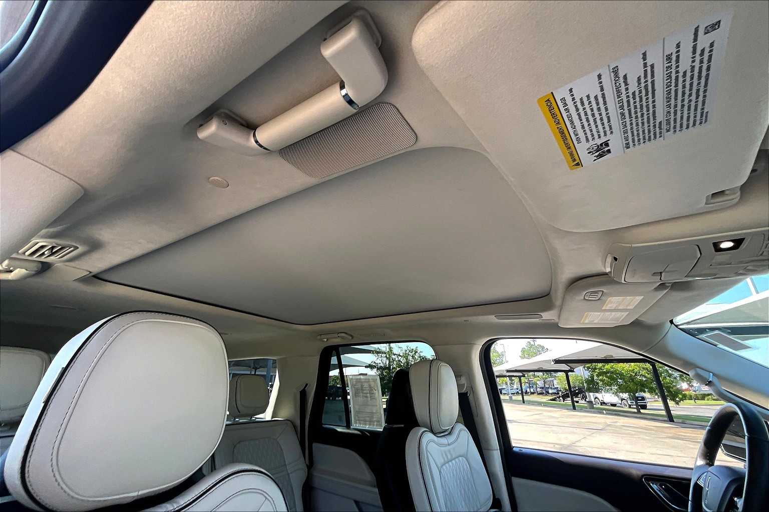 2024 Lincoln Navigator Black Label photo 12