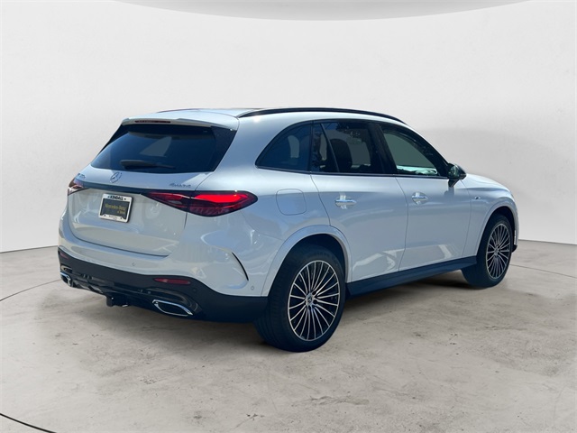 2025 Mercedes Benz GLC 350e 4MATIC photo 5