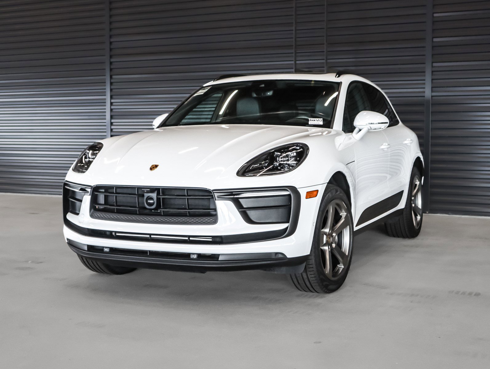 2023 Porsche Macan