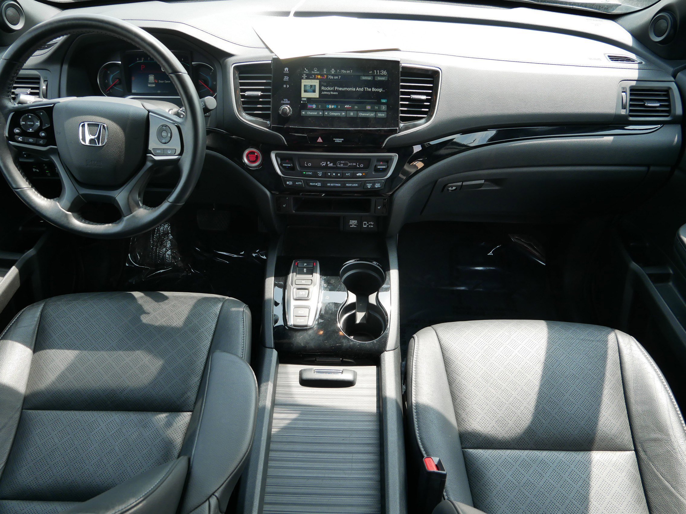 2021 Honda Passport Touring photo 10