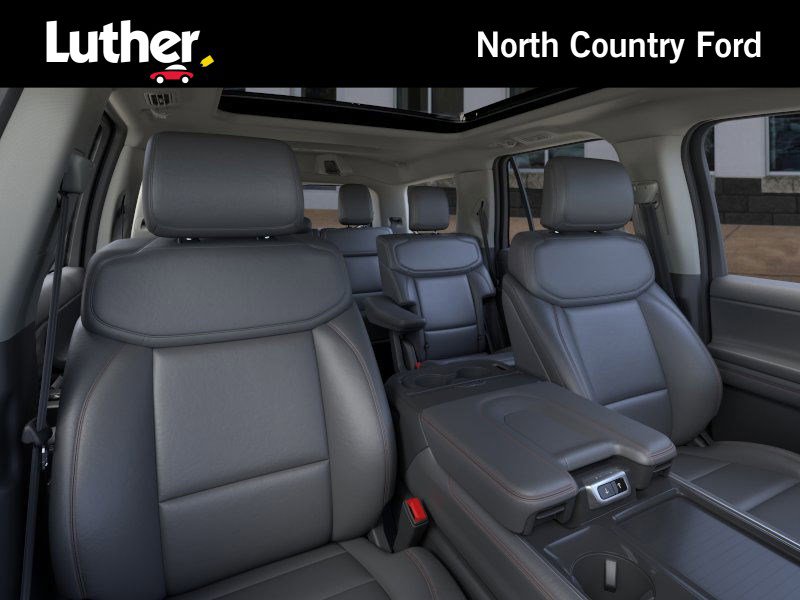 2025 Ford Expedition photo 9