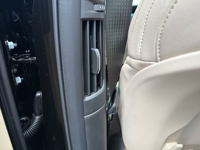 2025 Jeep Grand Cherokee Limited photo 25