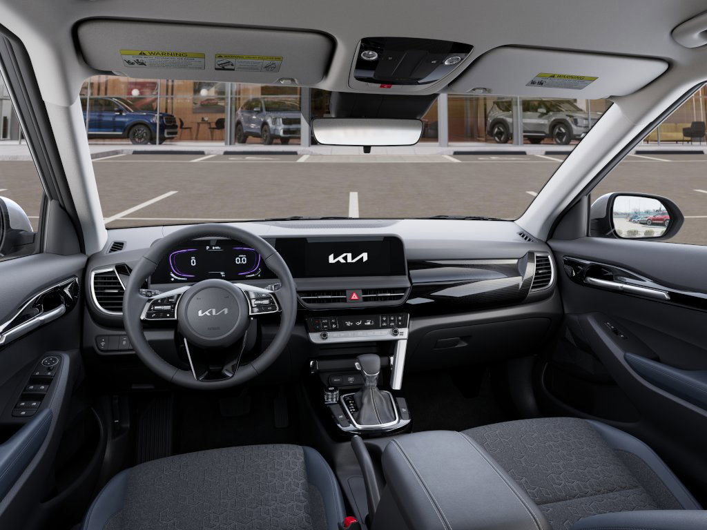 2025 Kia Seltos S photo 12