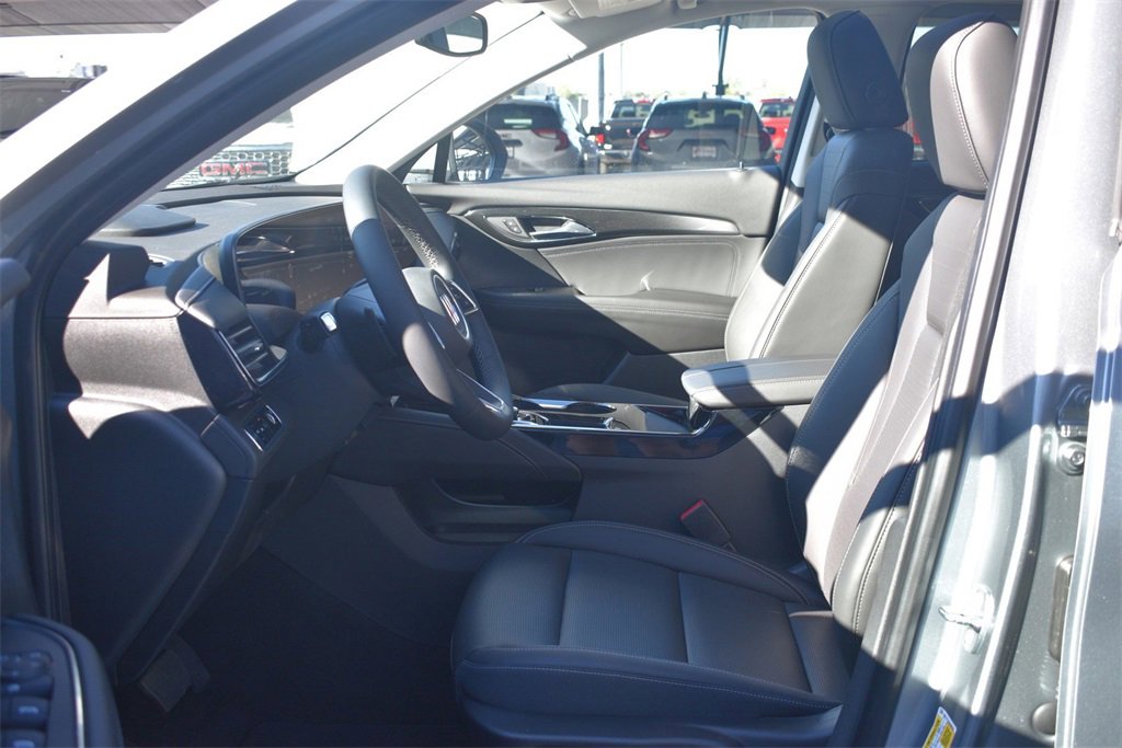 2025 Buick Envision Preferred photo 16