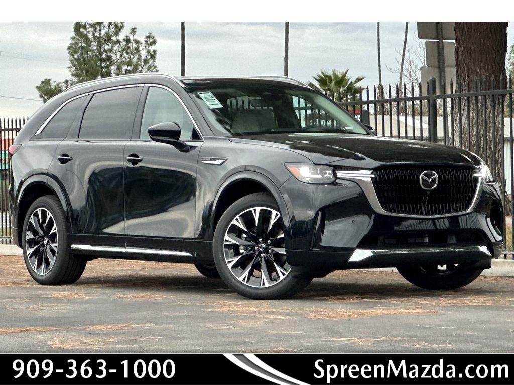2026 Mazda CX-90 Premium Plus Package's photo