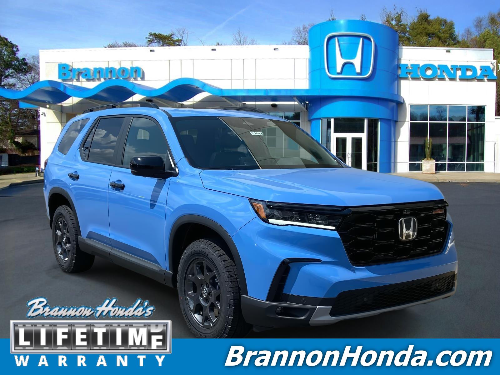 2025 Honda Pilot TrailSport's photo