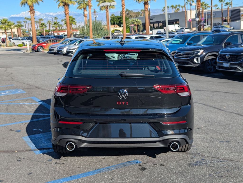 2025 Volkswagen Golf GTI SE photo 3
