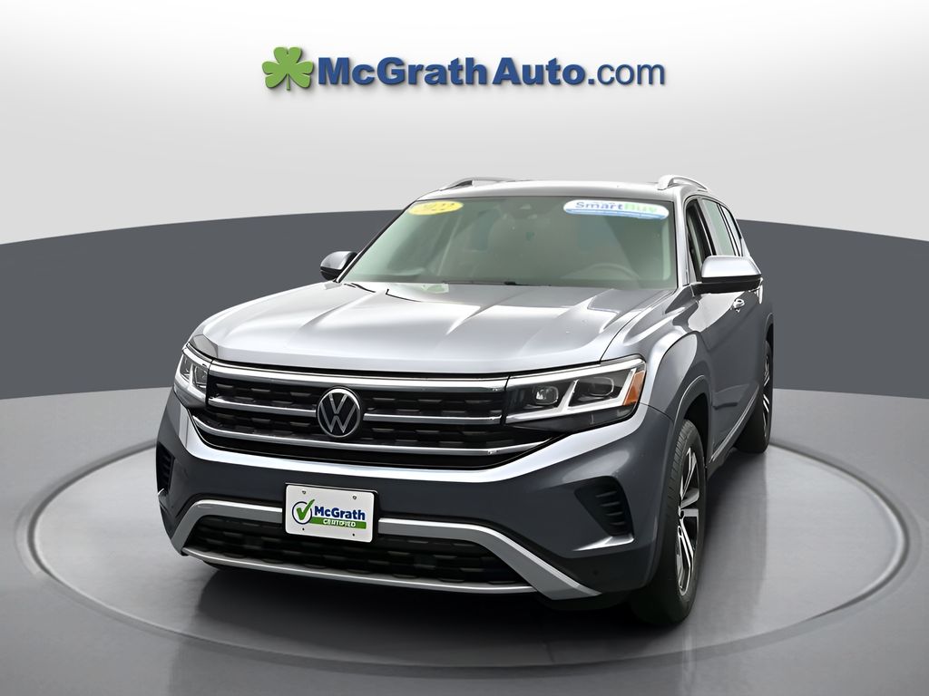 2022 Volkswagen Atlas SEL photo 2
