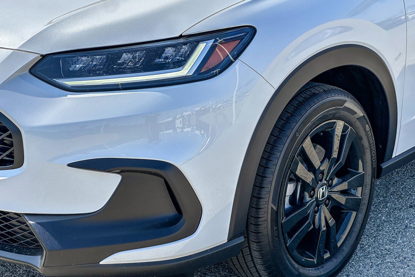 2026 Honda HR-V Sport photo 2