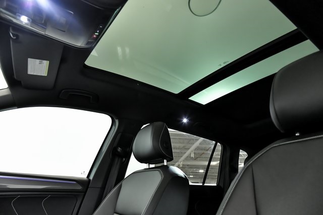 2024 Volkswagen Tiguan SE R-Line Black photo 8